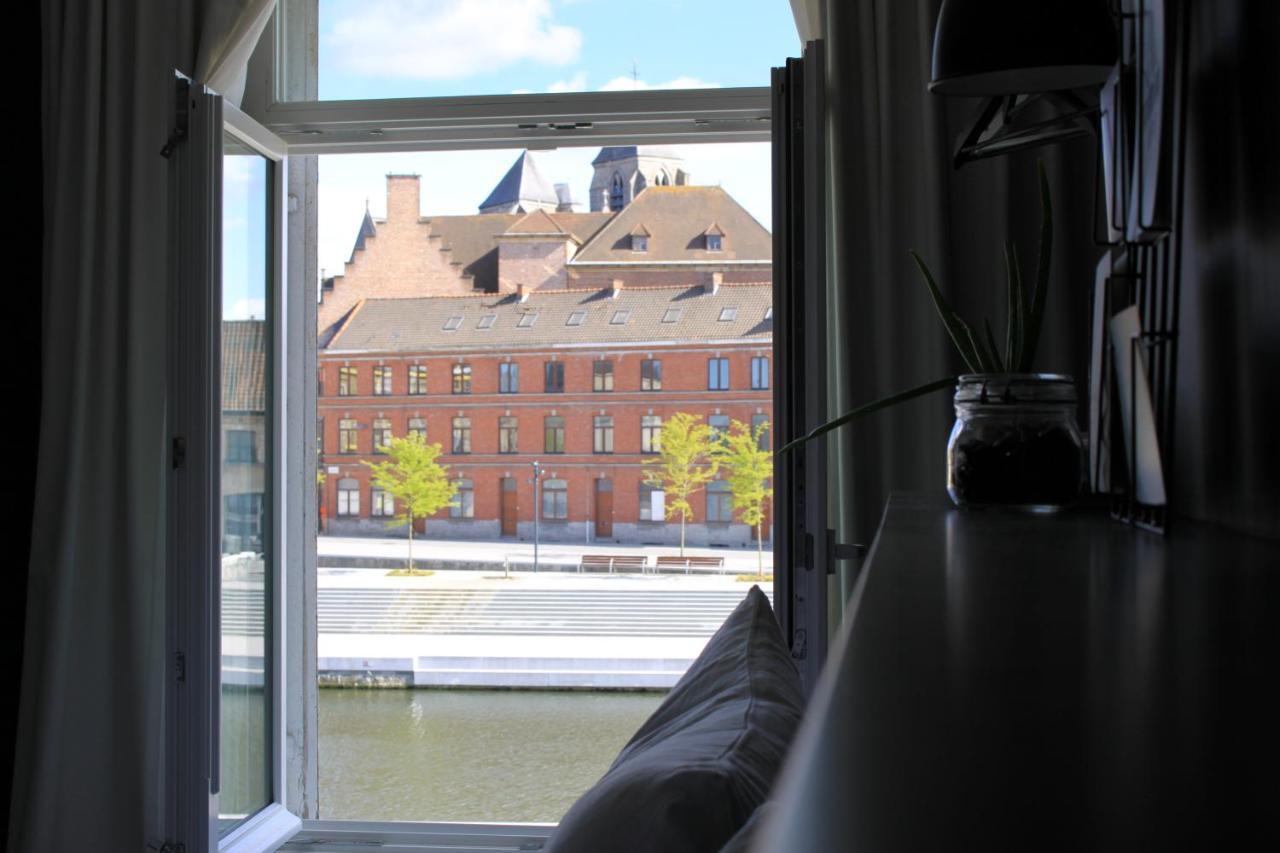 コルト レイク Broel4 Bed & Breakfast エクステリア 写真